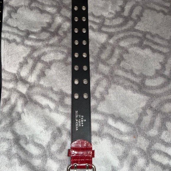 Wet Seal Faux Red Gator print belt size S ! NWOT ! - Picture 6 of 6